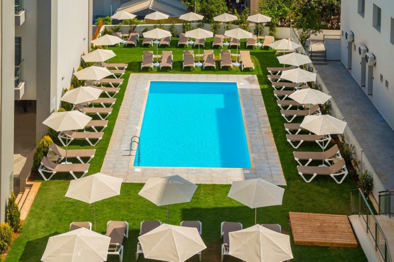 Kréta Hersonissos utazás City Green Hotel