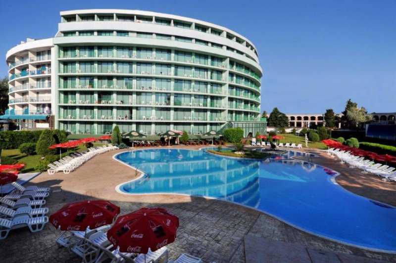 Napospart utazás Colosseum Hotel