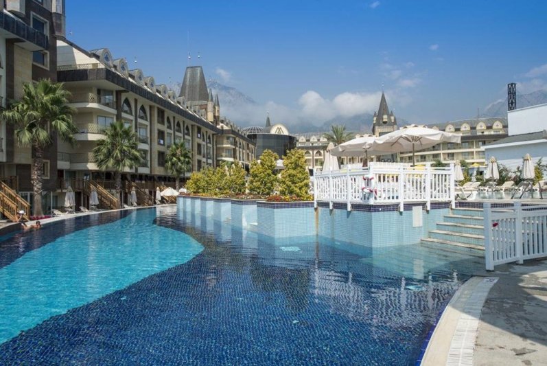 Kemer utazás Crystal Prestige Elite Hotel