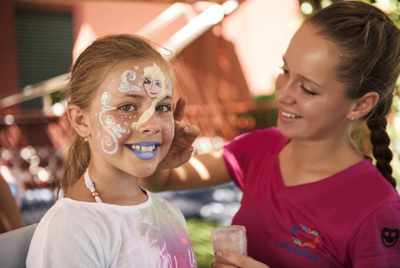 Alanya utazás Delphin Deluxe Resort