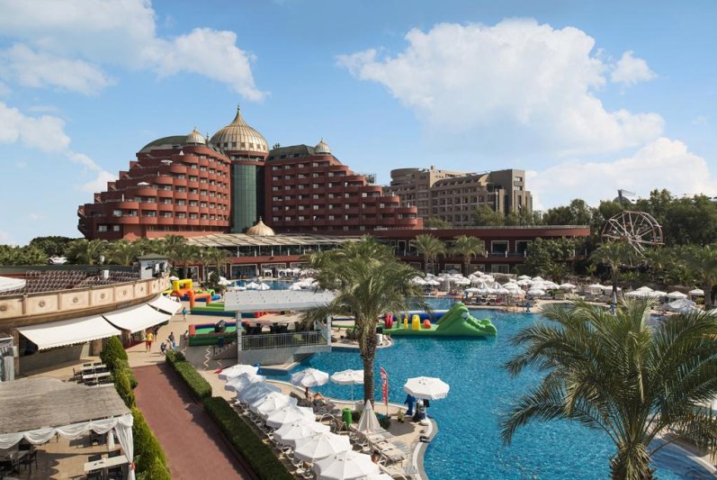 Antalya utazás Delphin Palace