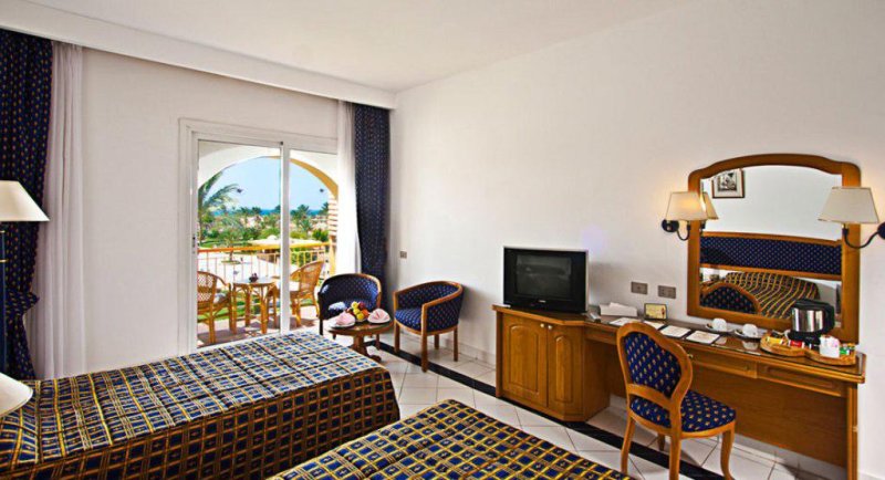 Hurghada utazás Desert Rose Resort