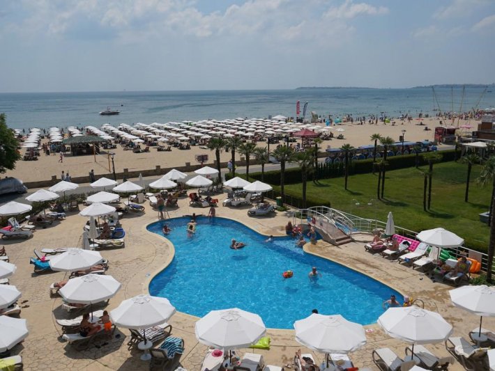 Napospart utazás Dit Club Hotel Evrika