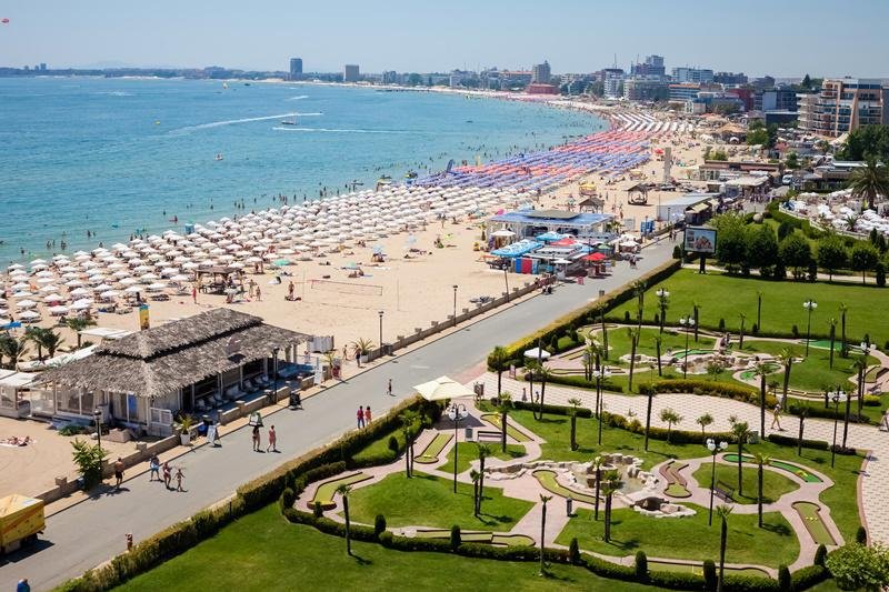 Napospart utazás Dit Majestic Beach Resort