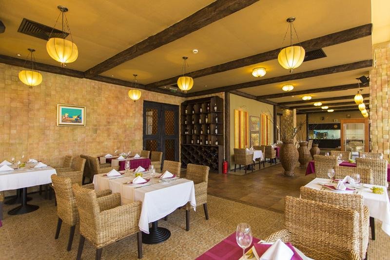 Napospart utazás Dit Majestic Beach Resort