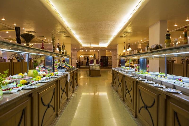 Napospart utazás Dit Majestic Beach Resort