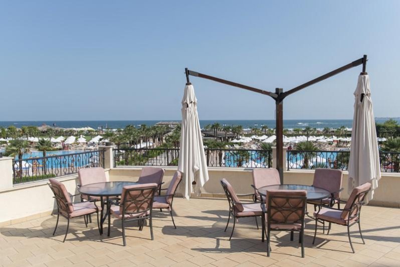 Napospart utazás Dit Majestic Beach Resort