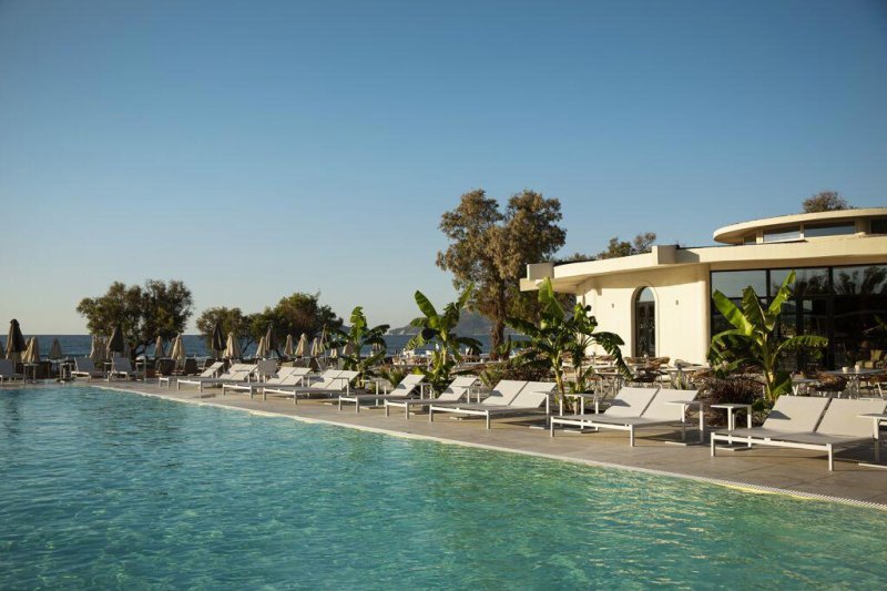 Zakynthos utazás Domes Aulus Zante Autograph Collection