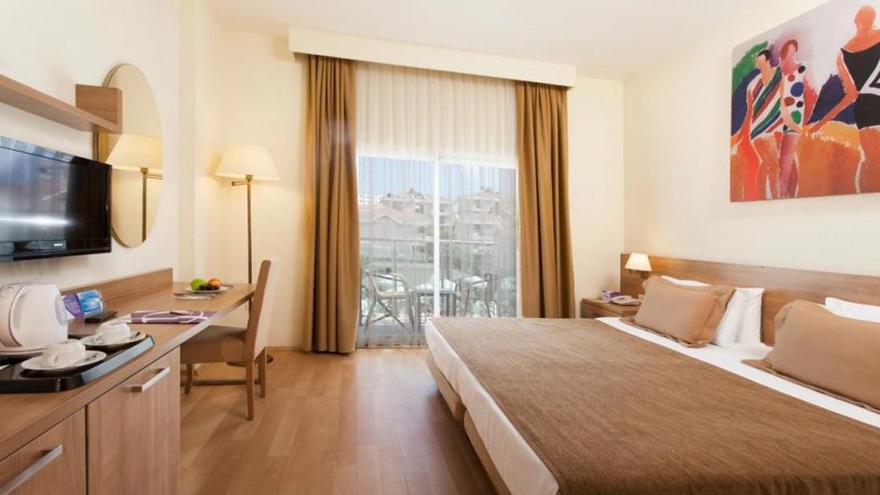 Side utazás Dream Family Club