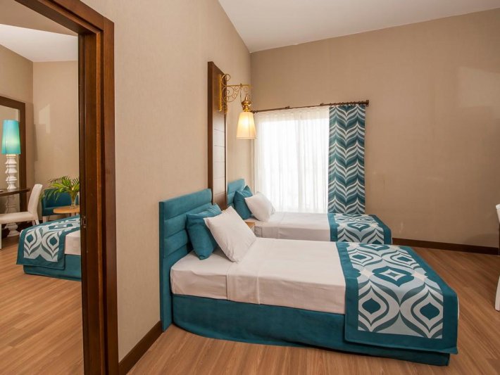 Side utazás Dream World Resort & Spa