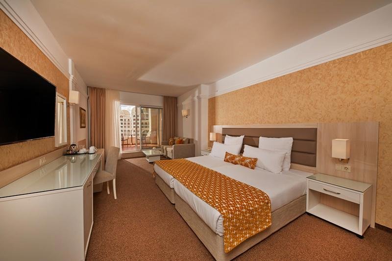 Napospart utazás Dreams Sunny Beach Resort & Spa