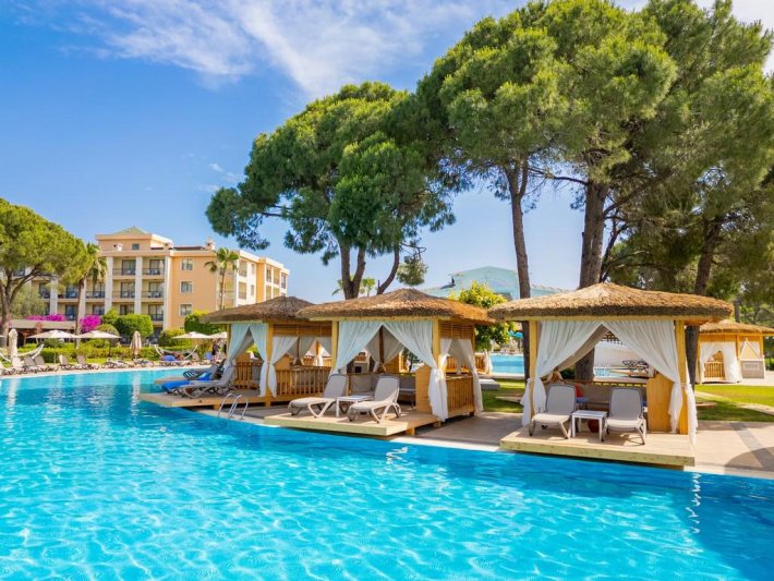 Antalya utazás Ducale Lara