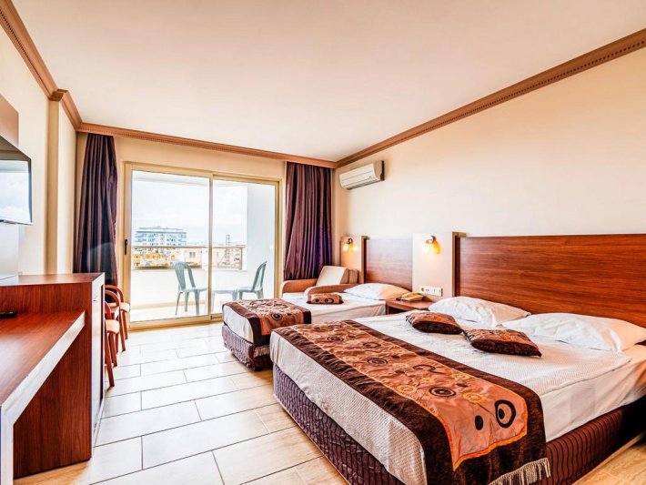 Alanya utazás Euphoria Comfort Beach