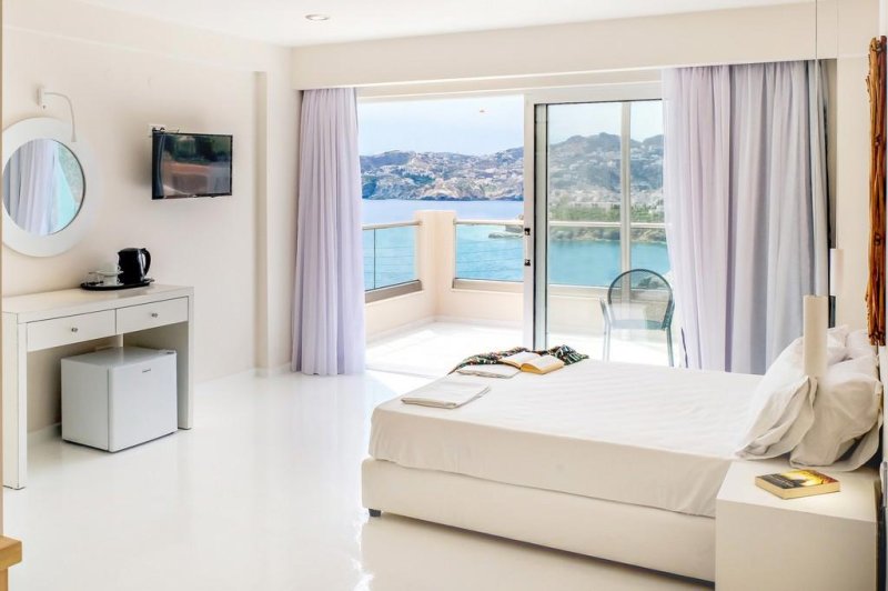 Kréta Agia Pelagia utazás Eva Mare Hotel & Suites