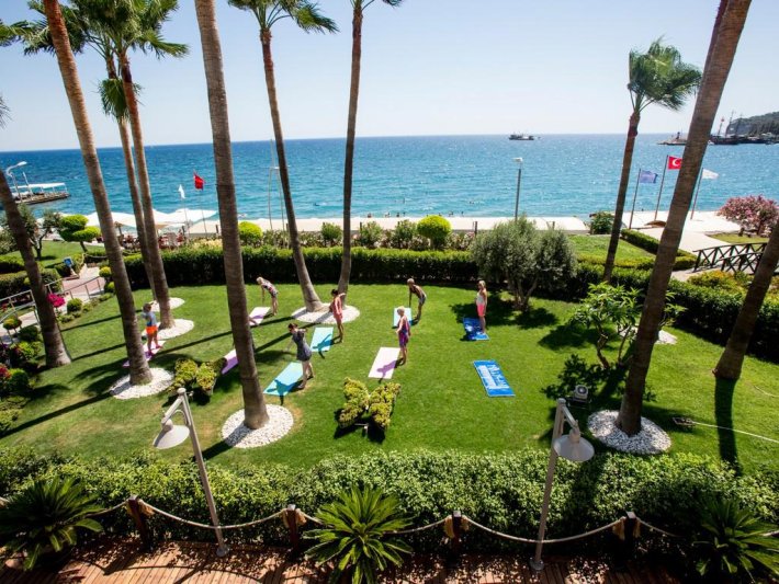 Kemer utazás Fame Residence Kemer and Spa