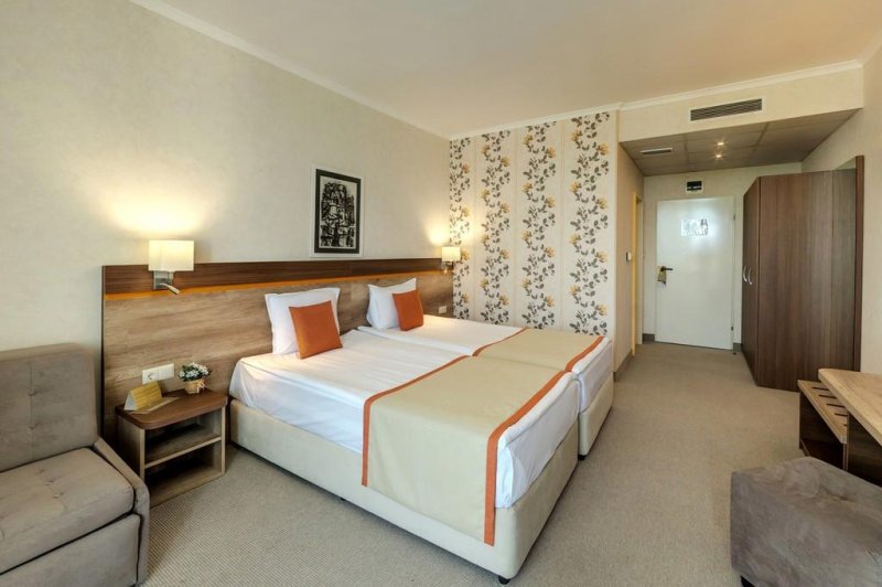 Neszebar utazás Festa Panorama