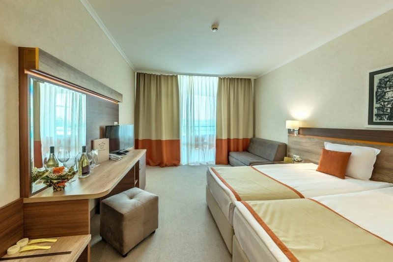 Neszebar utazás Festa Panorama