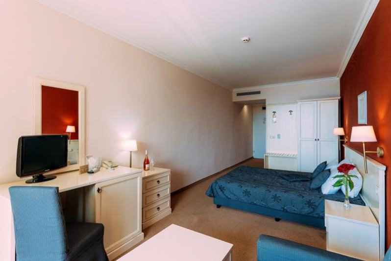 Pomorie utazás Festa Pomorie Resort