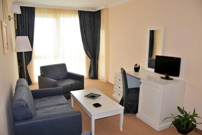 Pomorie utazás Festa Pomorie Resort