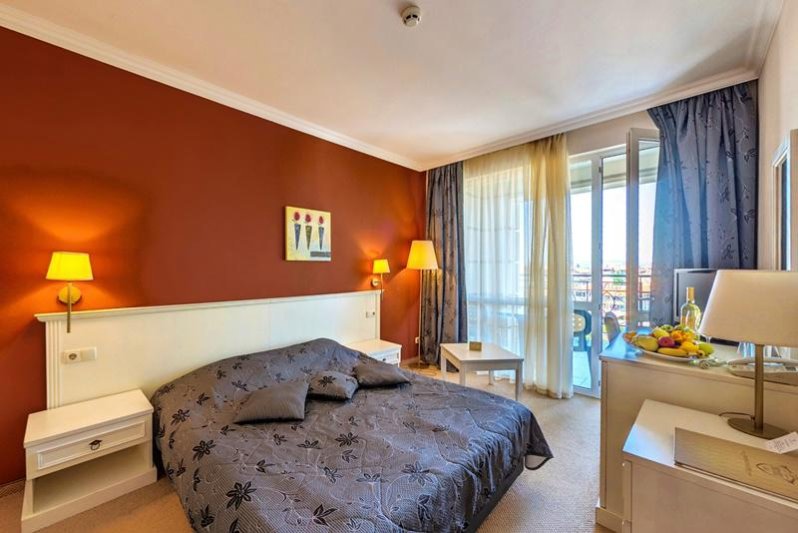 Pomorie utazás Festa Pomorie Resort