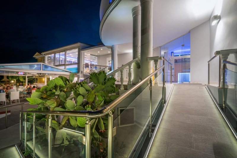 Zakynthos Tsilivi utazás Filoxenia Hotel