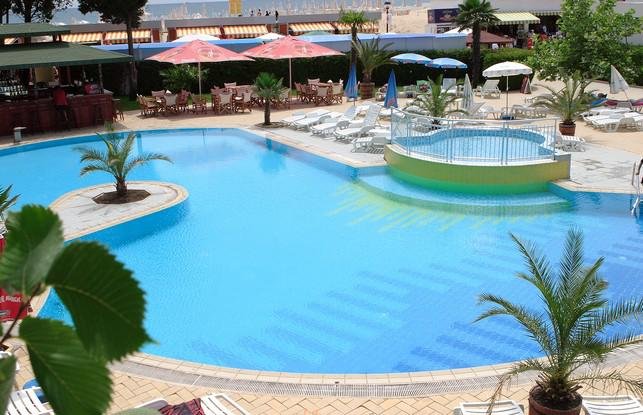 Napospart utazás Grand Hotel Sunny Beach