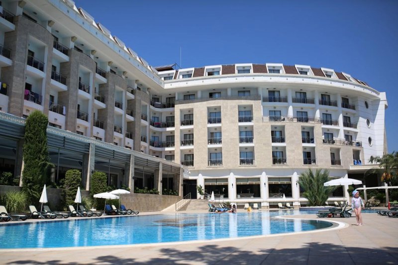 Kemer utazás Imperial Sunland