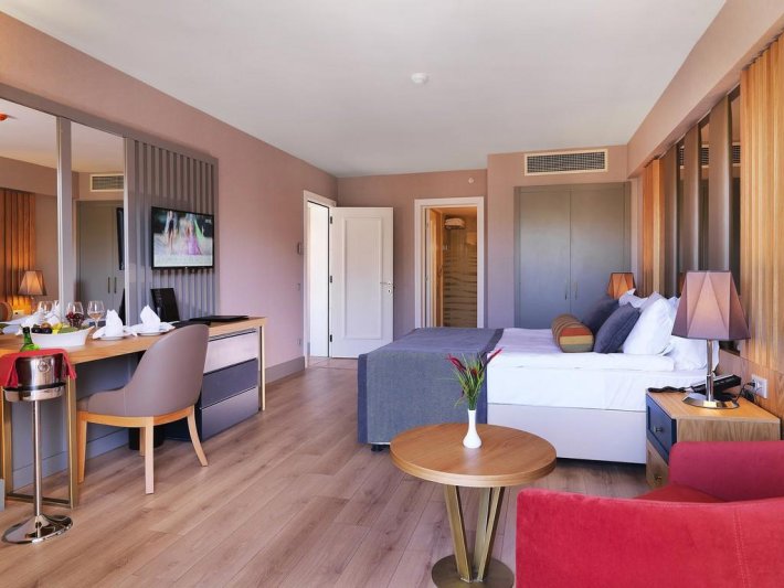 Kemer utazás Imperial Turkiz Resort