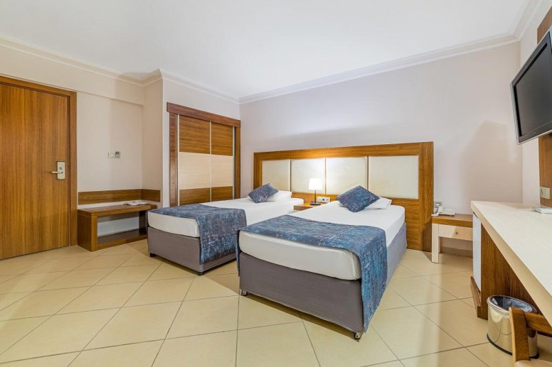 Alanya utazás Justiniano Club Alanya