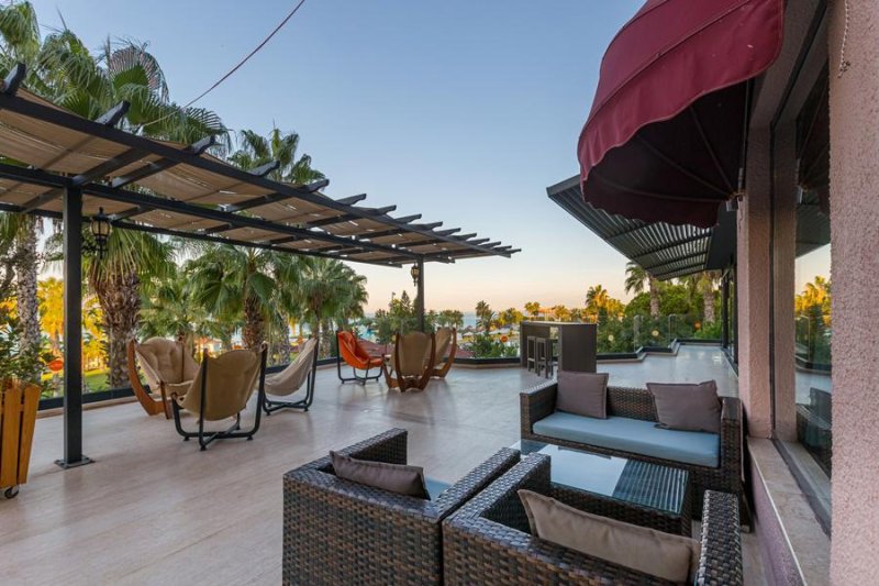 Alanya utazás Justiniano Club Park Conti