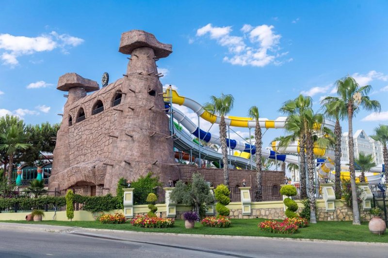 Side utazás Kamelya Aishen K Club