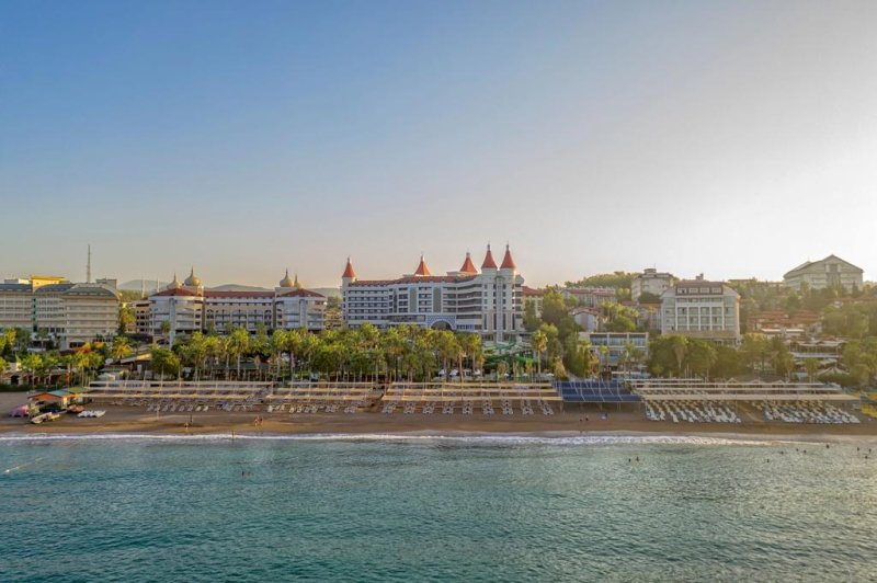 Alanya utazás Kirman Hotels Leodikya Resort
