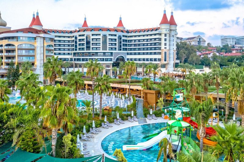 Alanya utazás Kirman Hotels Leodikya Resort
