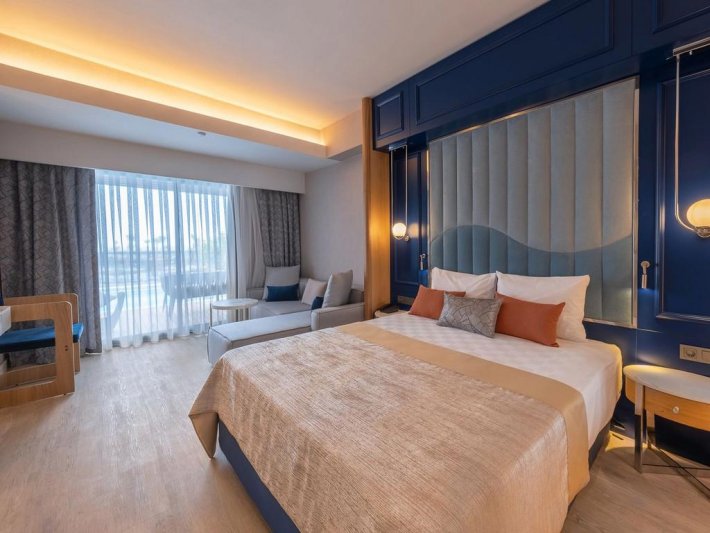 Side utazás Lago Hotel 