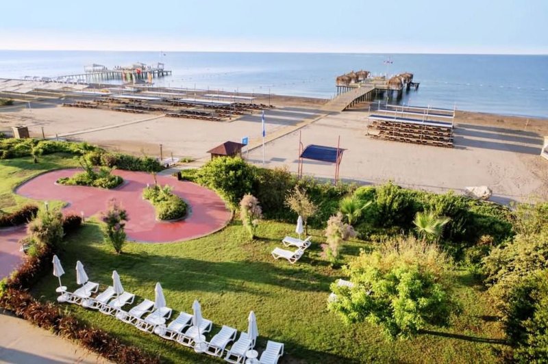 Antalya utazás Liberty Hotels Lara