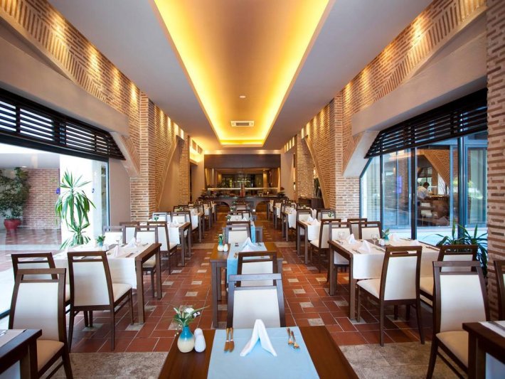 Kemer utazás Limak Limra Hotel & Resort