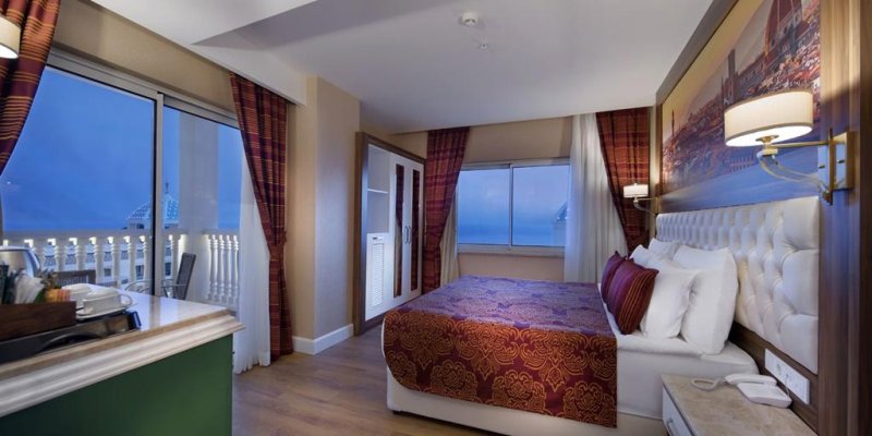 Alanya utazás Litore Resort Hotel Spa