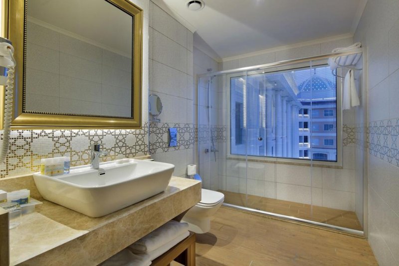 Alanya utazás Litore Resort Hotel Spa