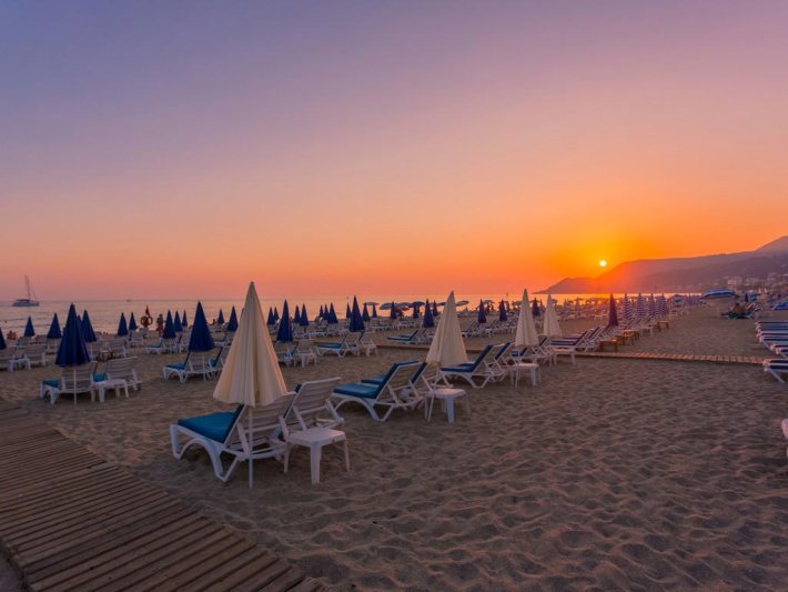 Alanya utazás Lonicera City