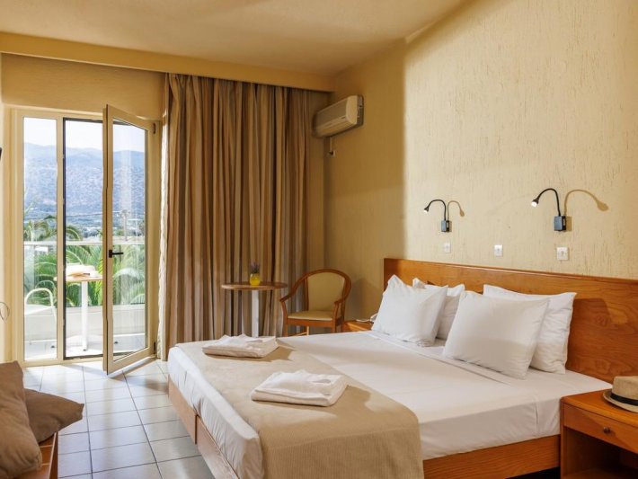 Kréta Malia utazás Malia Bay