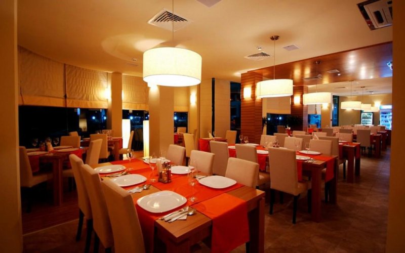 Pomorie utazás Marina Holiday Club