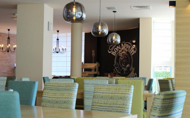 Pomorie utazás Marina Holiday Club