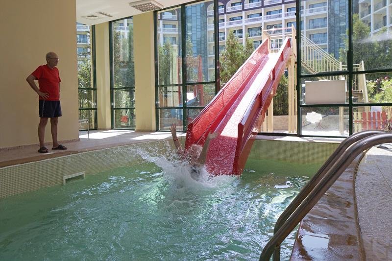 Napospart utazás Mena Palace