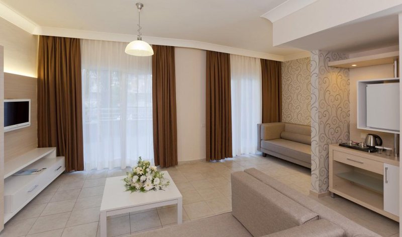 Alanya utazás Mermaid Village Club