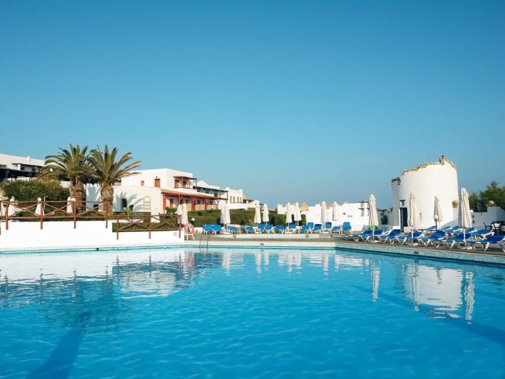 Kréta Hersonissos utazás Mitsis Cretan Village Beach Hotel