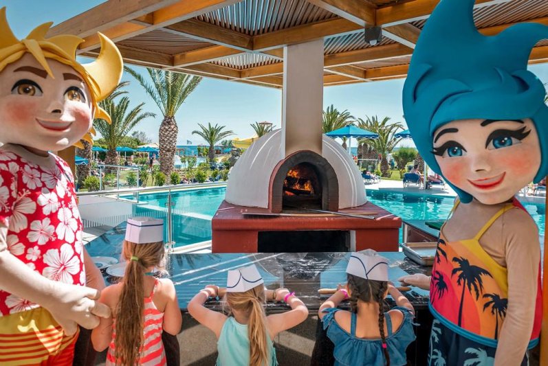 Rodosz Faliraki utazás Mitsis Faliraki Beach