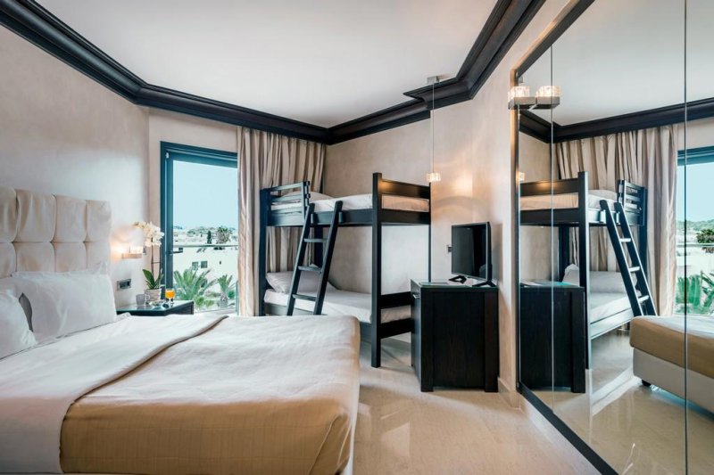 Rodosz Faliraki utazás Mitsis Faliraki Beach