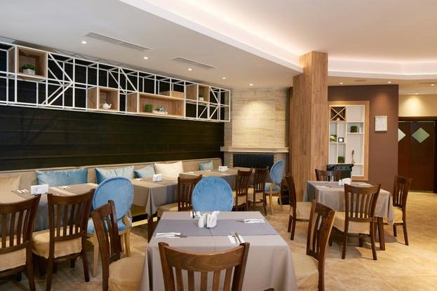 Napospart utazás Nobel Hotel