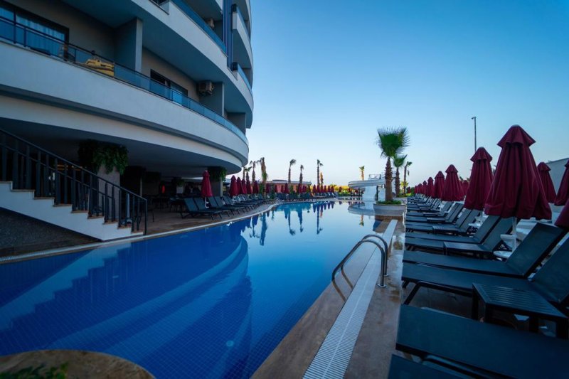 Alanya utazás Nox Inn Beach Resort & Spa