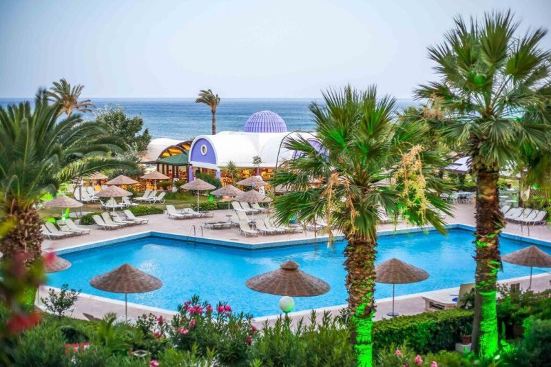 Rodosz Faliraki utazás Pegasos Beach Hotel